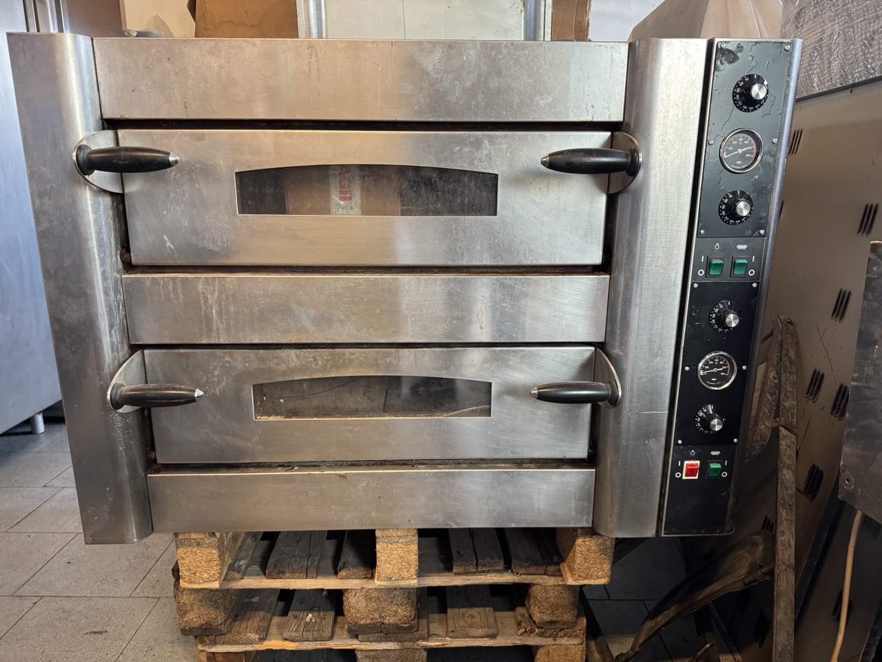 FORNO PIZZE ELETTRICO